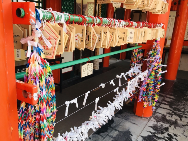 神社の絵馬